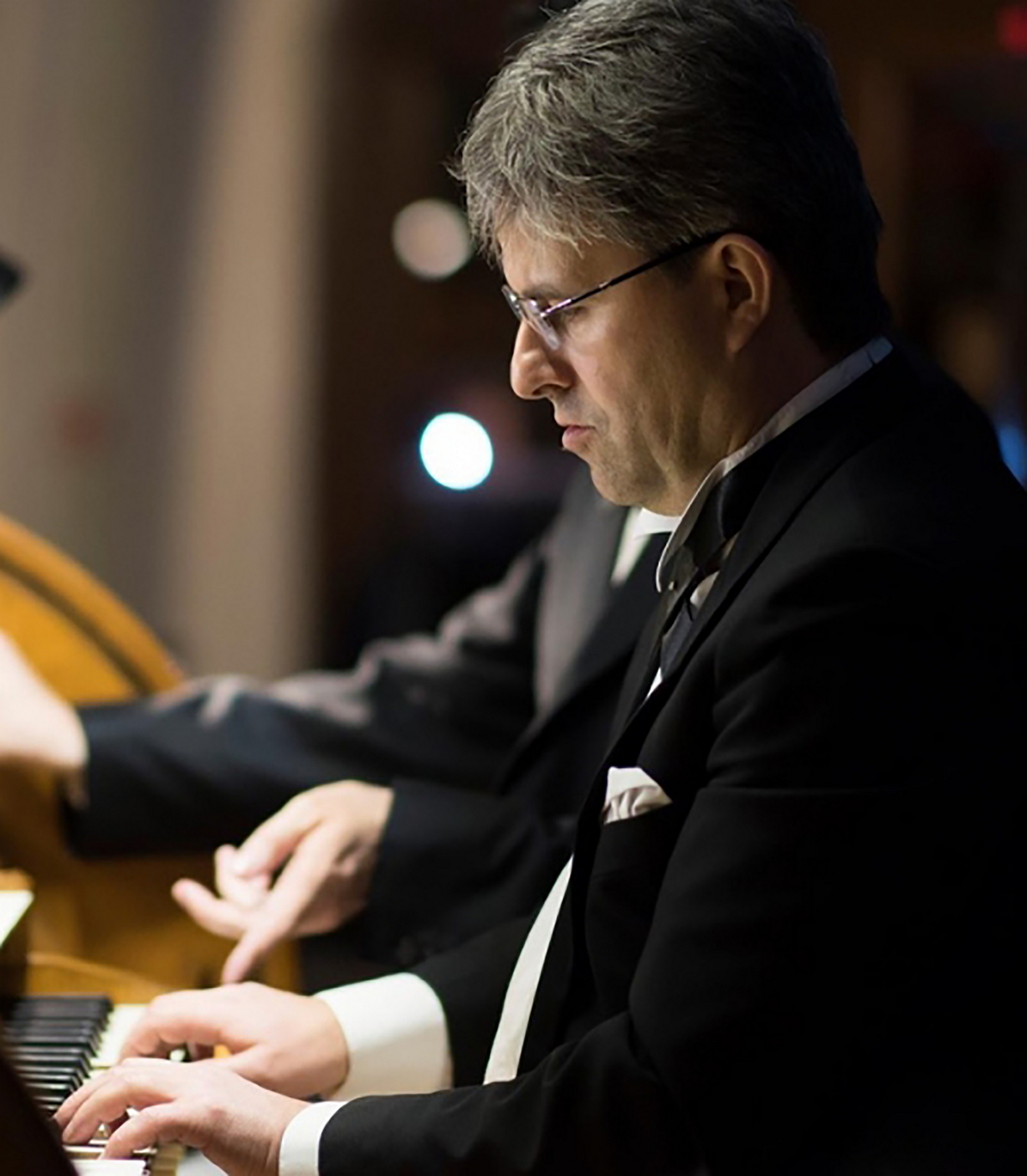 Иллюстрация: «Музыка в особняках»