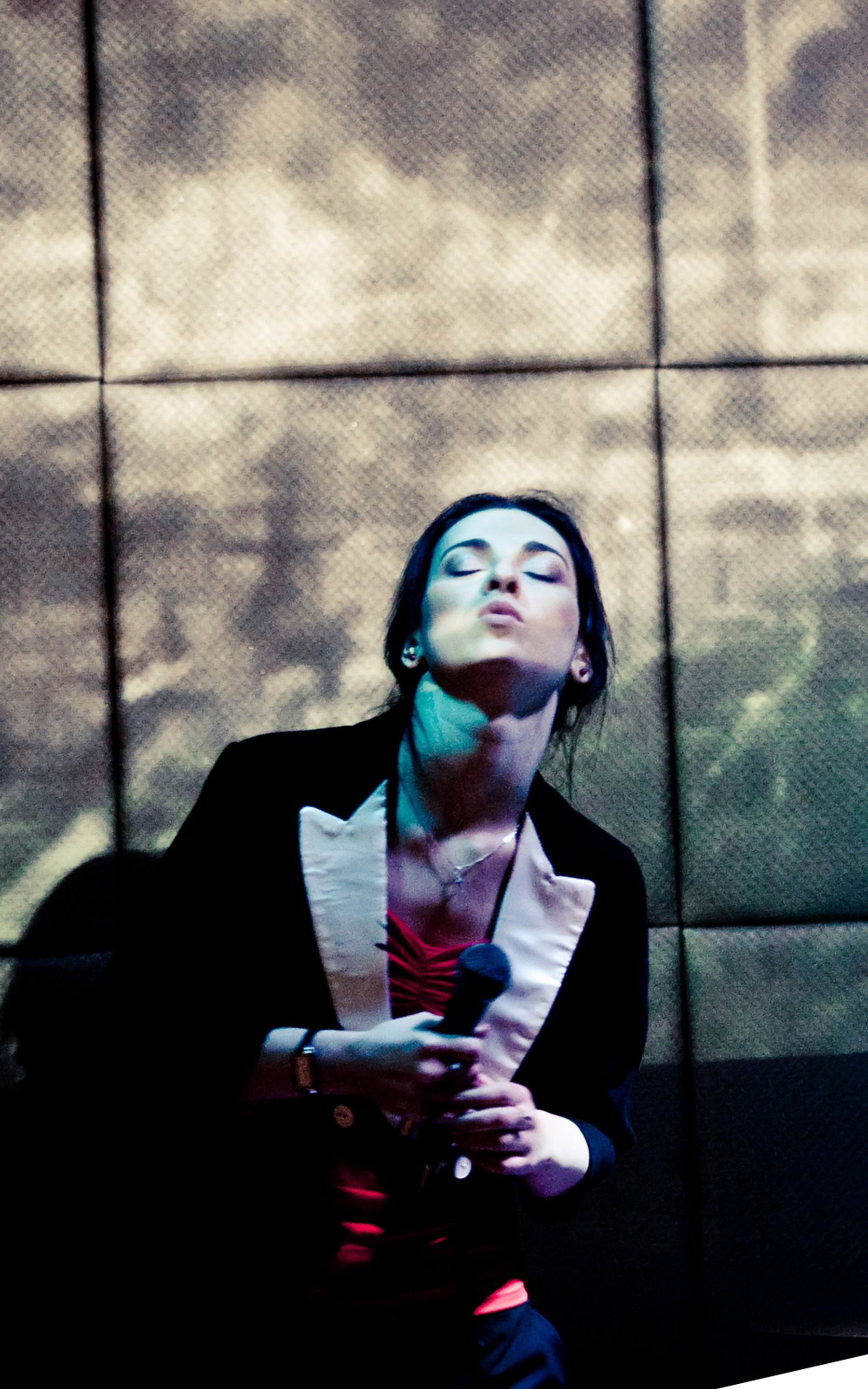 Иллюстрация: Спектакль «Невидимка, двойник, пересмешник...»