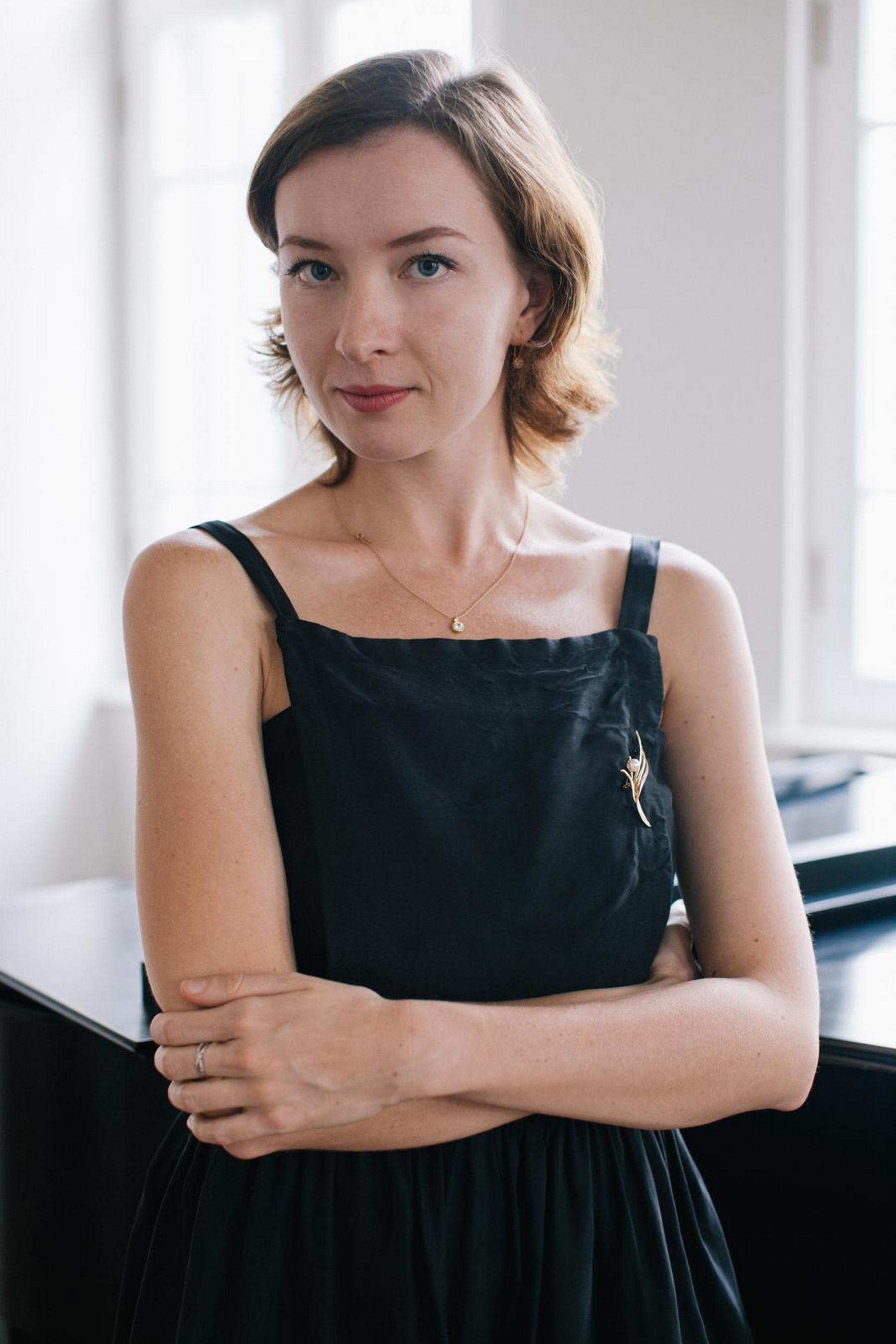 Иллюстрация: Концерт фортепианной музыки «Тема с вариациями»