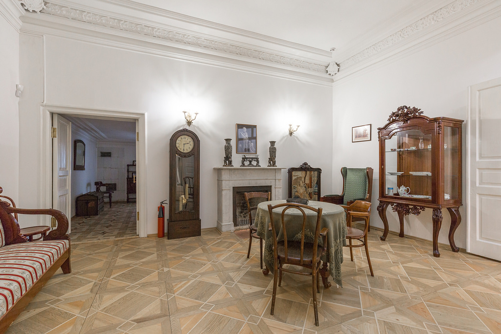 Иллюстрация: Обзорная экскурсия по мемориальной квартире Марины Цветаевой