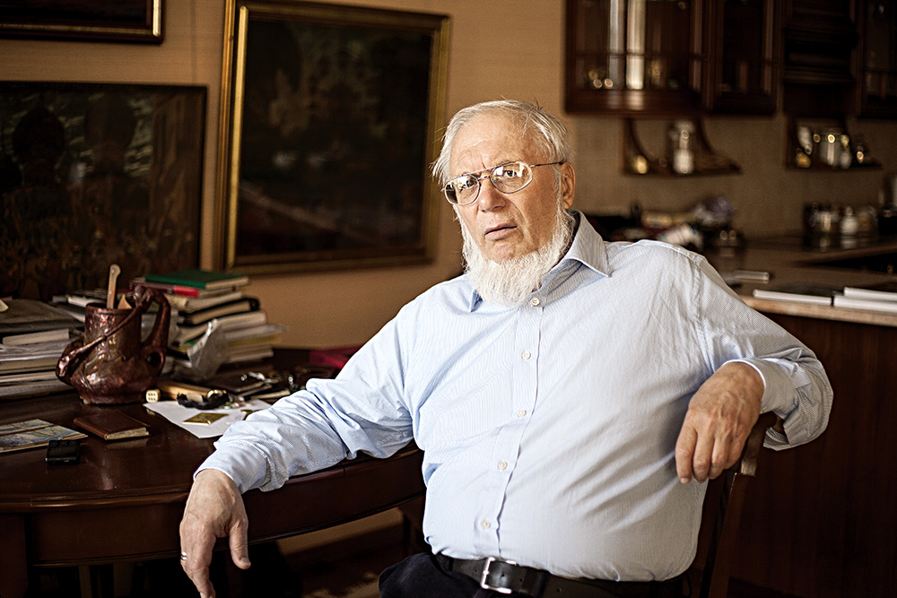 Иллюстрация: Валерий Дудаков: